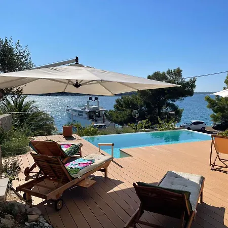 Daire Del Mar Deluxe Mali Lošinj