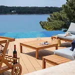 Del Mar Deluxe Apartment Mali Losinj