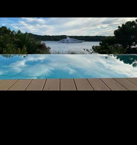 Del Mar Deluxe Apartament